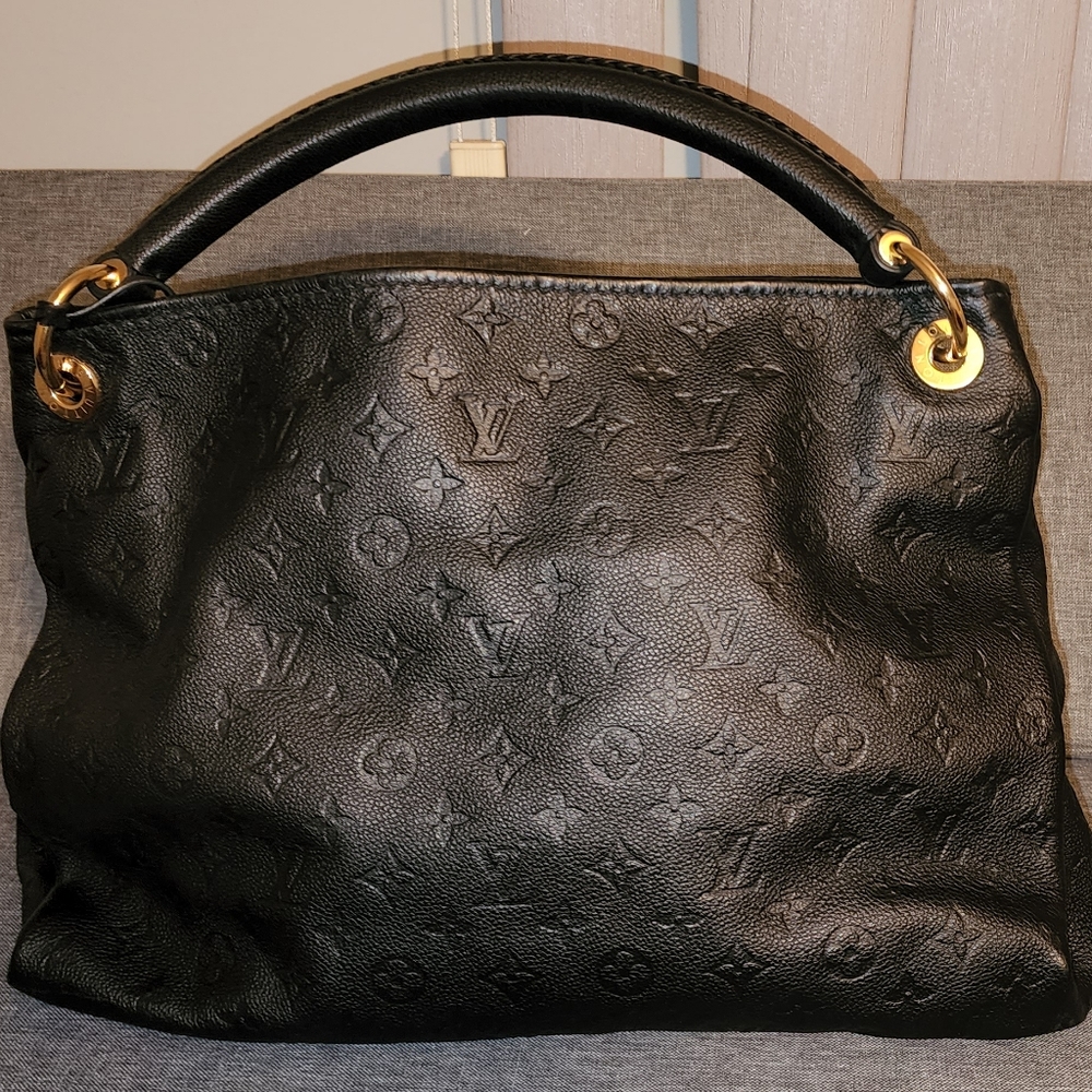 Louis Vuitton Bag